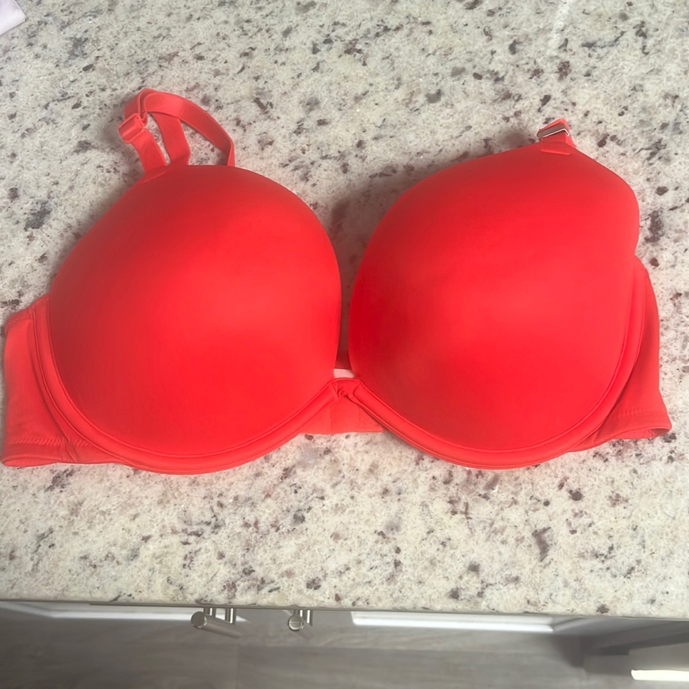 Victoria Secret Bombshell Bra